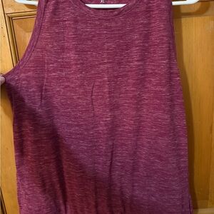 Women's Sleeveless Maroon Top